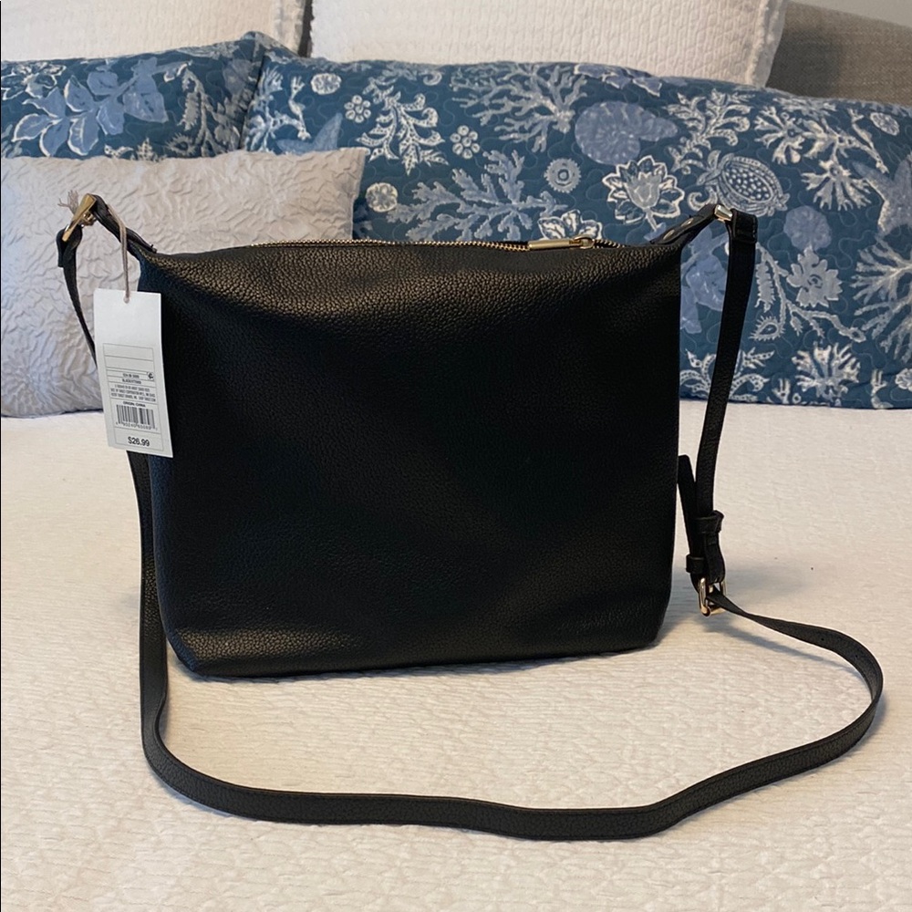 Elegant Black Leather Shoulder Bag